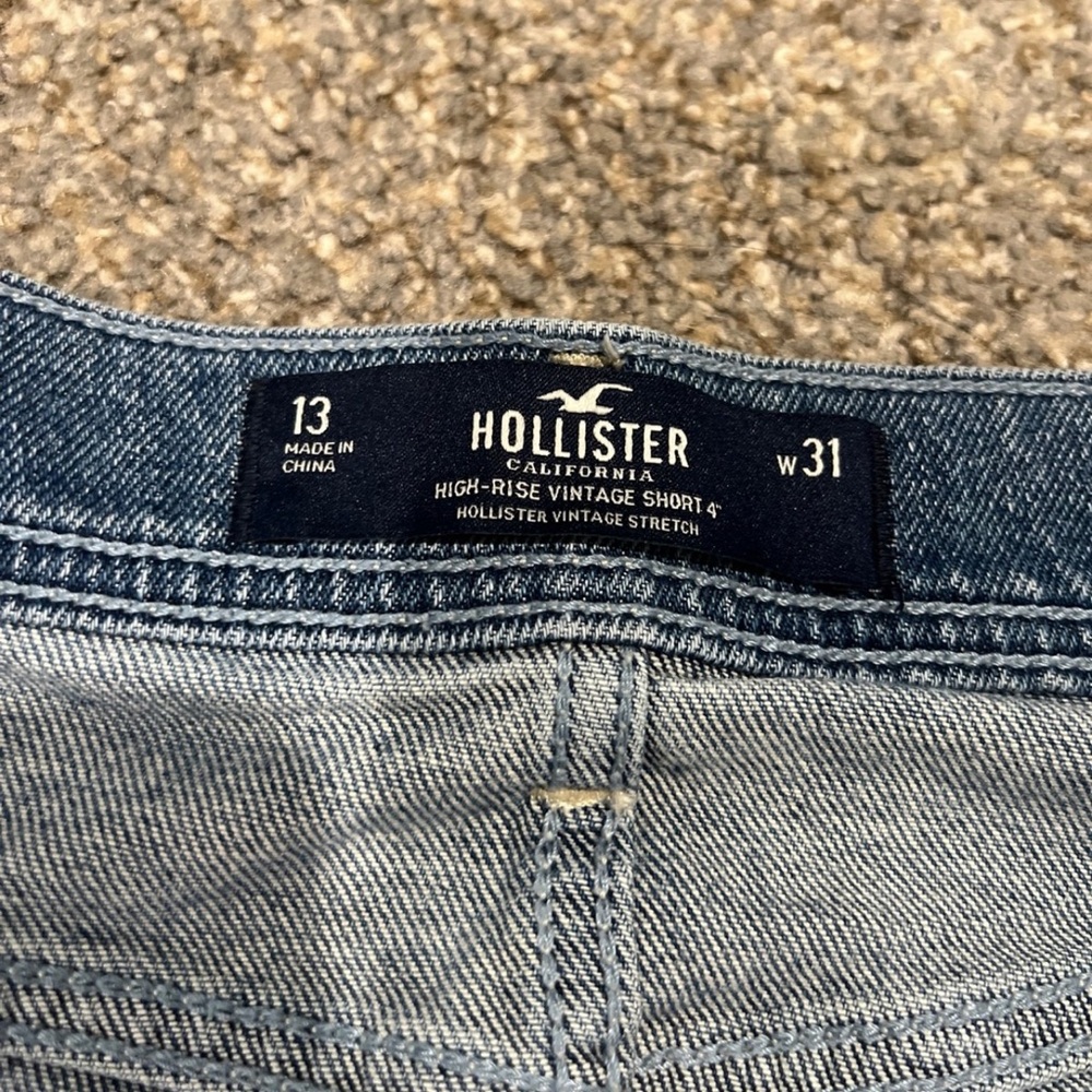 High Rise Shorts - Picture 3 of 3
